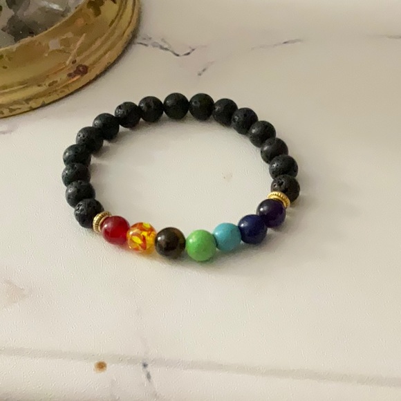 Jewelry - Chakra balancing stretch bracelet Seven chakra stones with lava beads